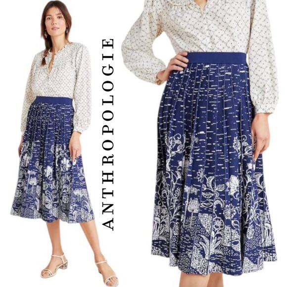 ANTHROPOLOGIE NWT White Floral & Navy Pleated Skirt – Size Large - Picture 1 of 10